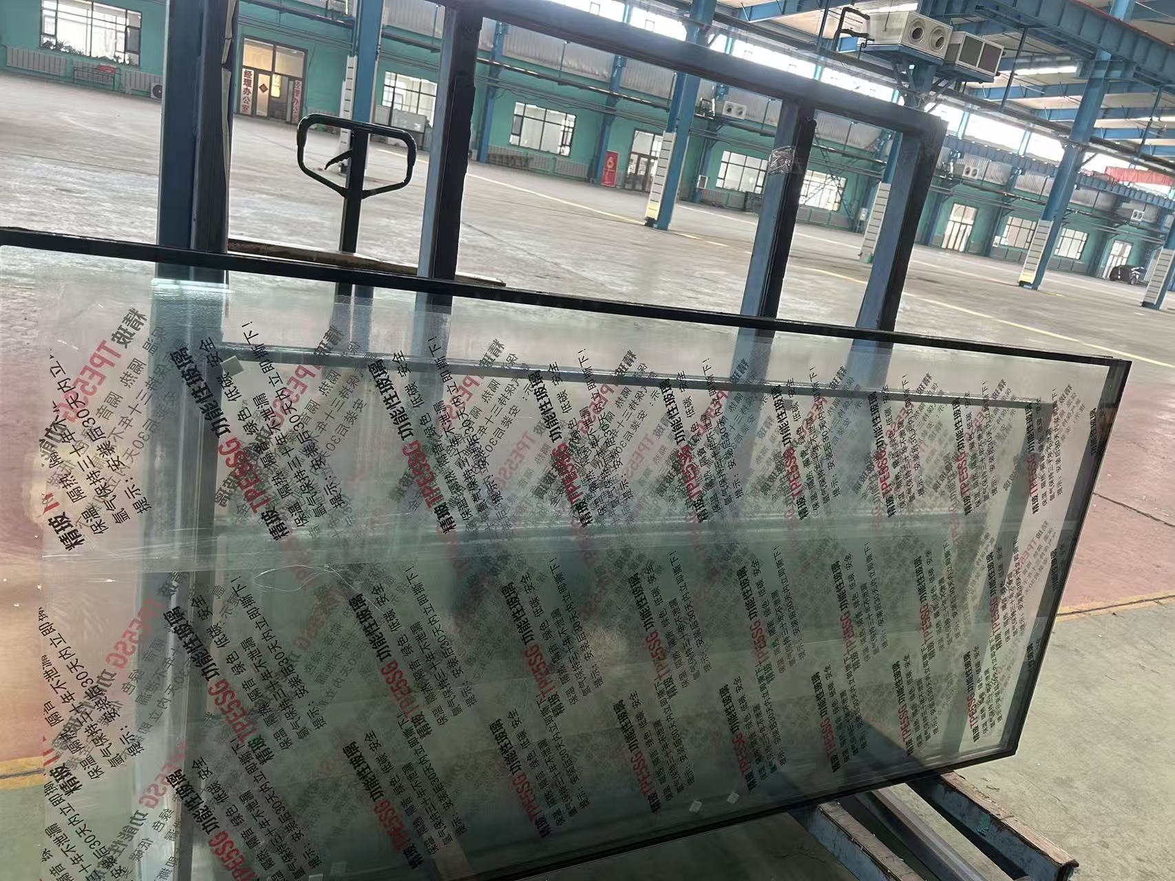 自贡市玻璃源头工厂彩轴玻璃 - 一站式服务